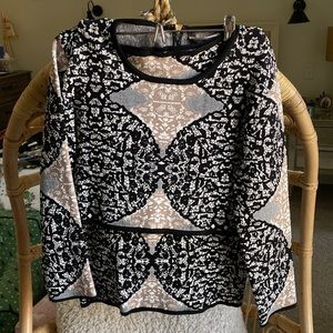 BCBG Max Azria matching crop top and pencil skirt, excellent condition